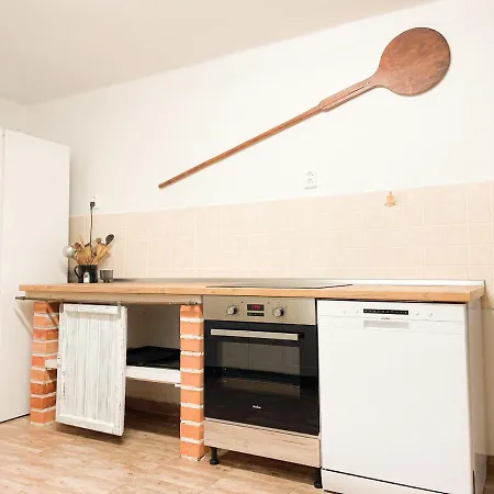 Apartman Rybarska Hrusov